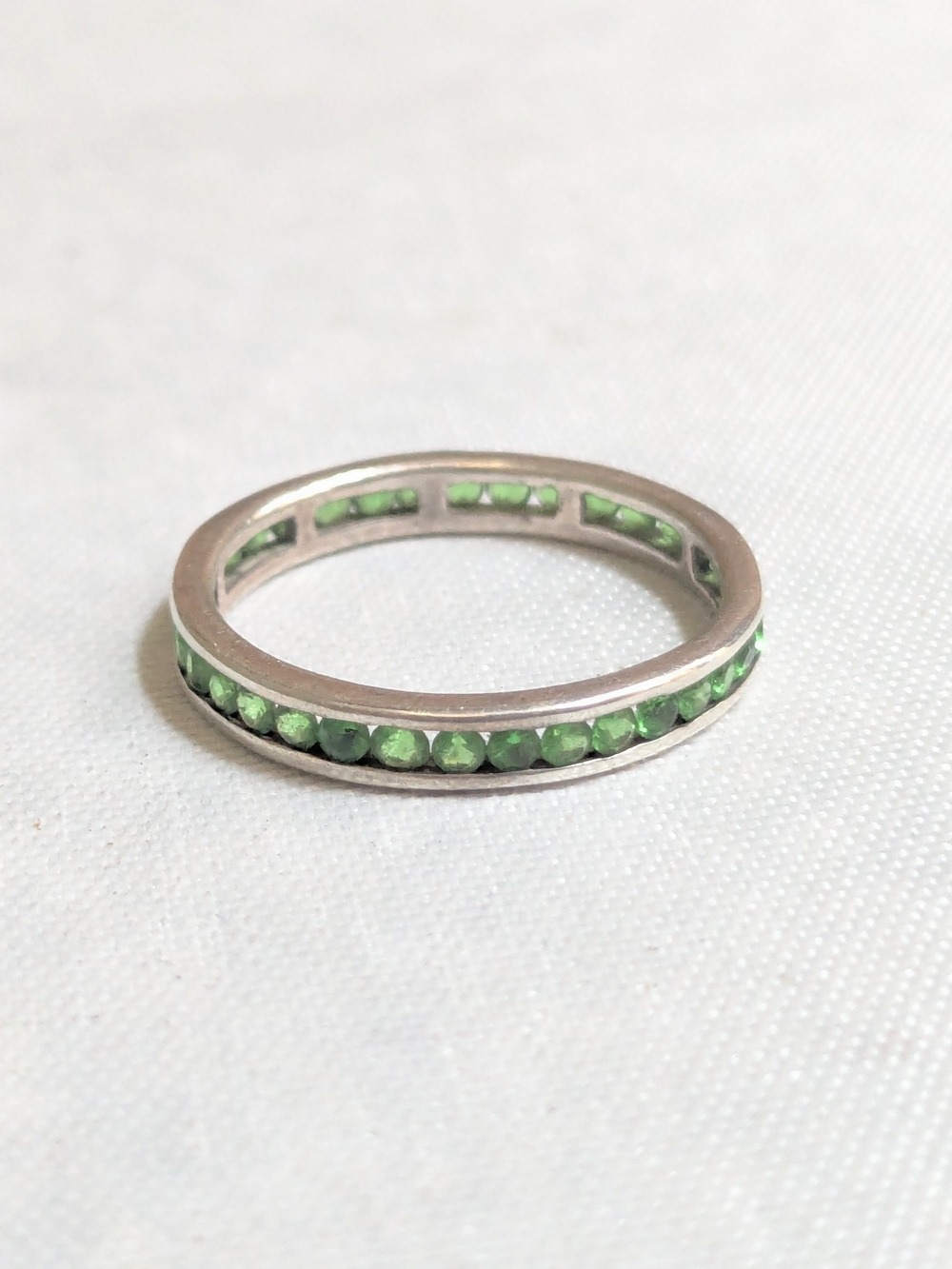 Green Crystal Eternity Band Ring Sterling Silver CZ Size 7.5 Channel Set Round